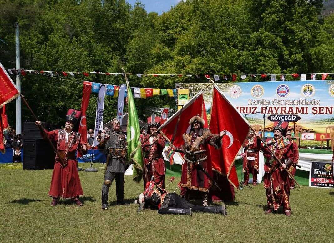 Köyceğiz’de Nevruz Coşkusu: Kazancı Mesire Alanı Bayram Yerine Döndü 2